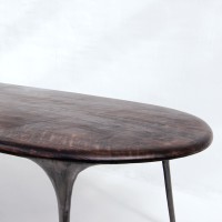 <a href=https://www.galeriegosserez.com/gosserez/artistes/loellmann-valentin.html>Valentin Loellmann </a> - Steel - Dining table